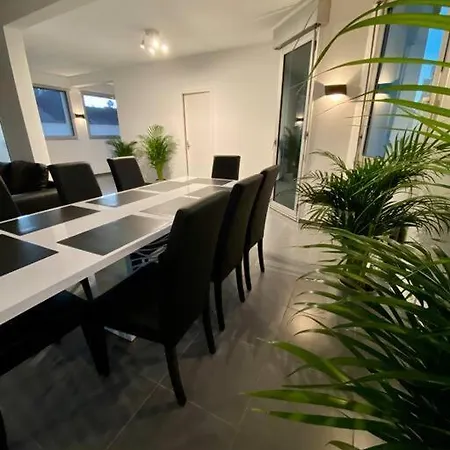 Apartment 125m2 Au Centre De *