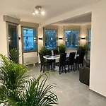 125m2 Au Centre De 아파트 *
